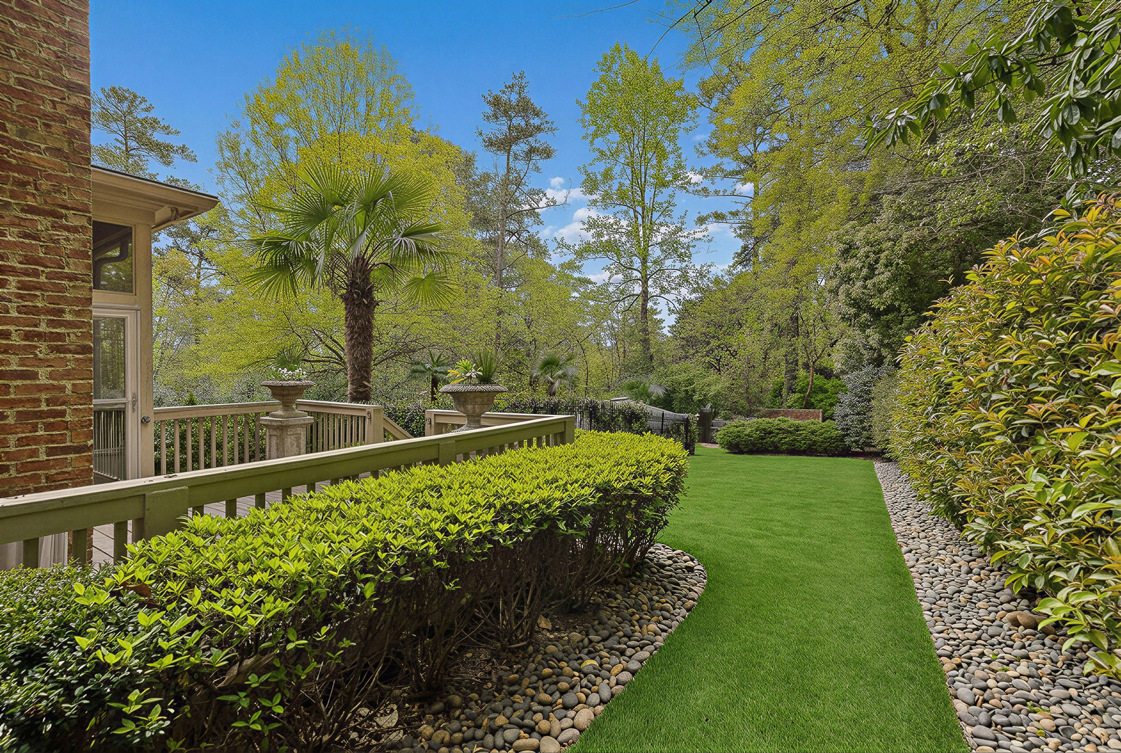  Exquisite Gated Brick and Stone Estate in Sought-after Chastain Park Area - 物件實景