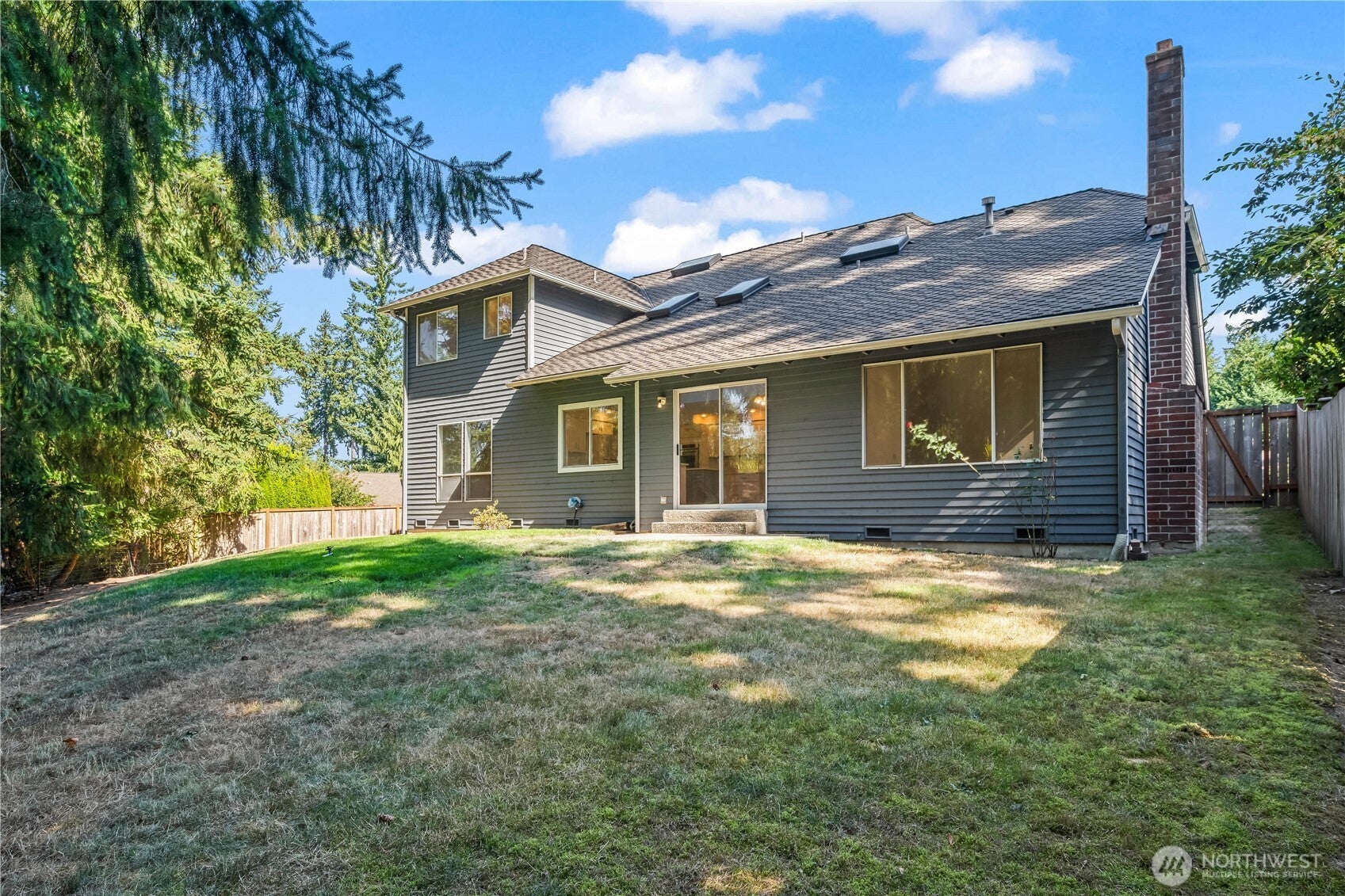 Sammamish, Washington, 98029, United States, 4 Bedrooms Bedrooms, ,3 BathroomsBathrooms,Residential,For Sale,1984048