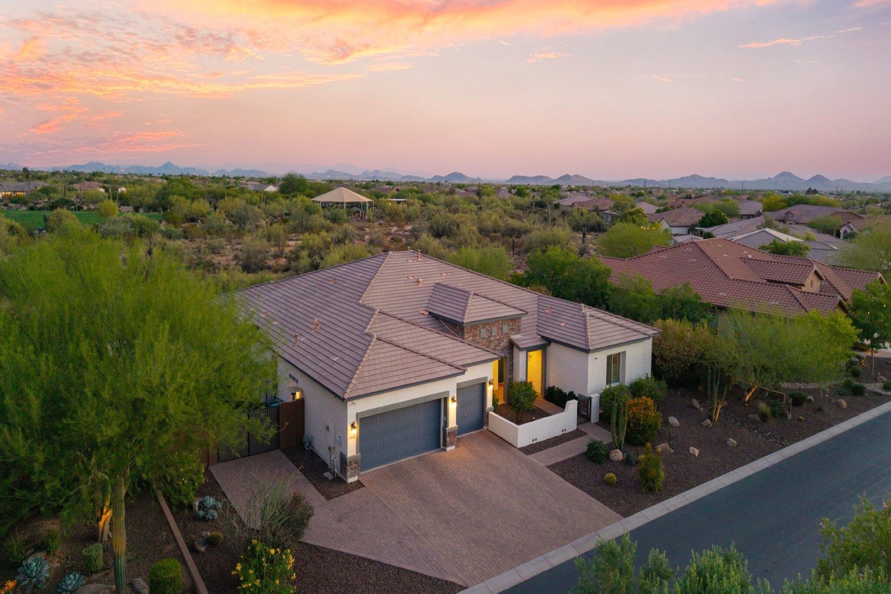  6033 E Brianna Road  Cave Creek, AZ - 物件實景