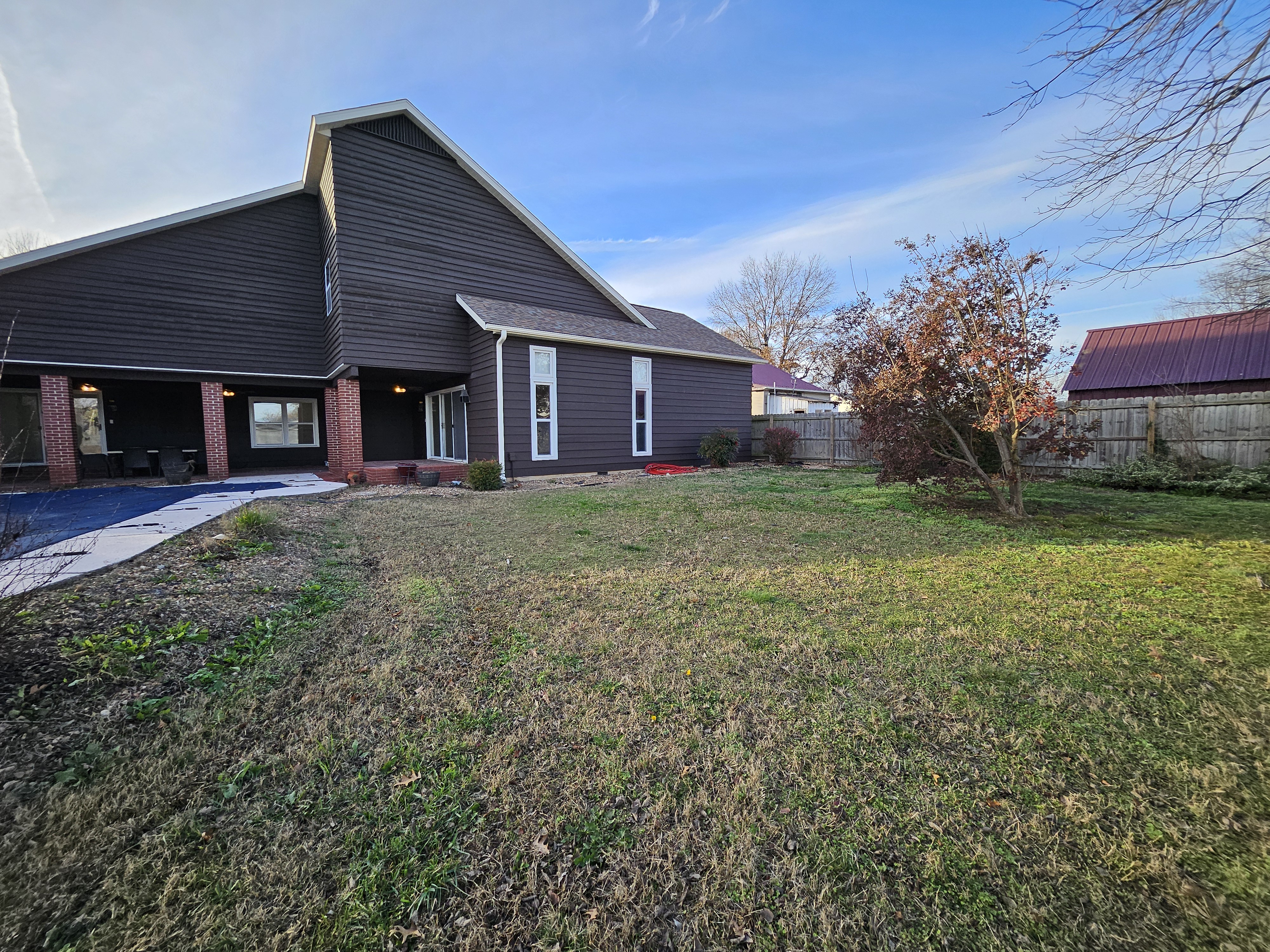 Monett, Missouri, 65708, United States, 4 Bedrooms Bedrooms, ,4 BathroomsBathrooms,Residential,For Sale,1998784