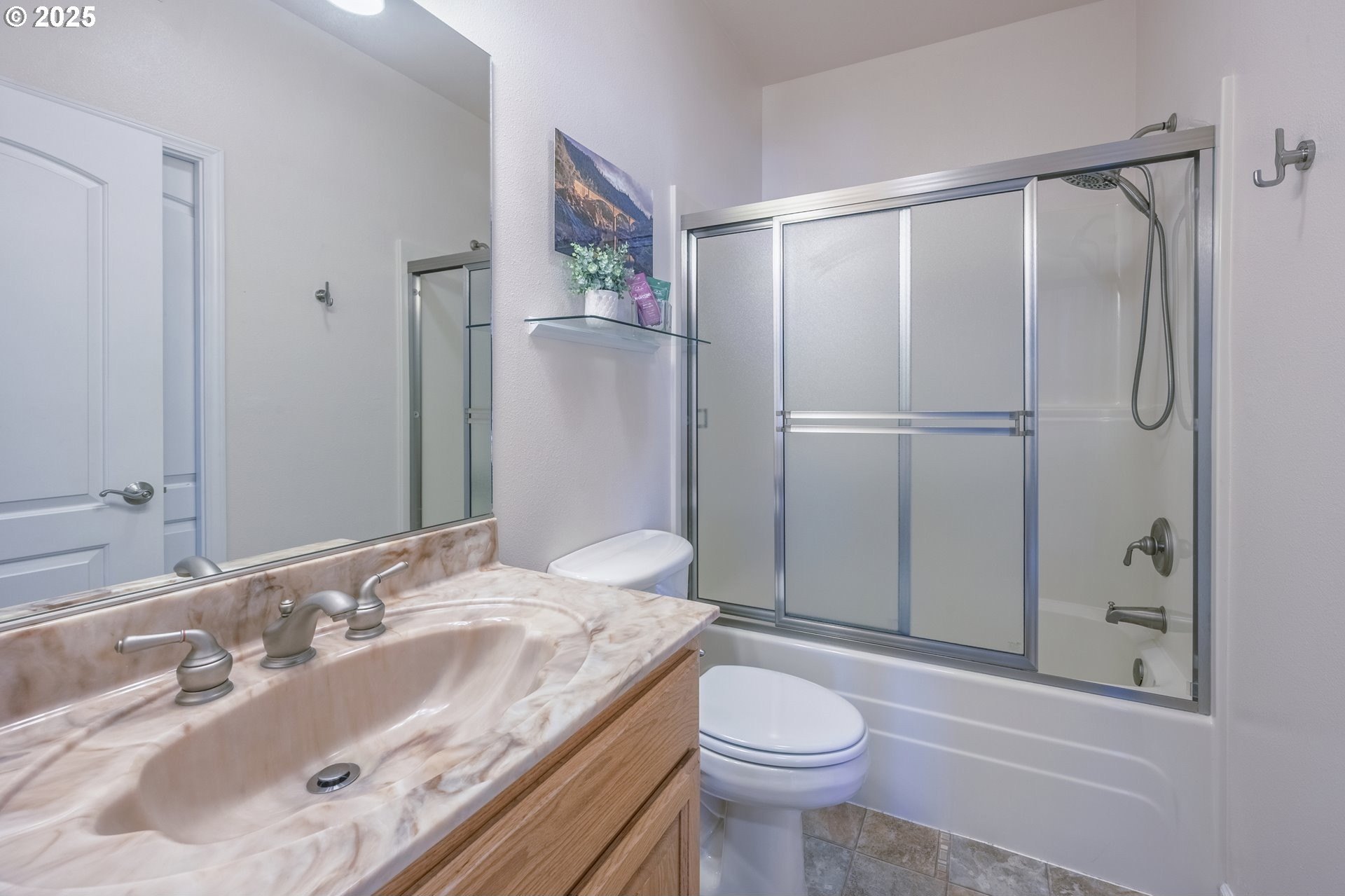 Lincoln City, Oregon, 97367, United States, 4 Bedrooms Bedrooms, ,3 BathroomsBathrooms,Residential,For Sale,1793948