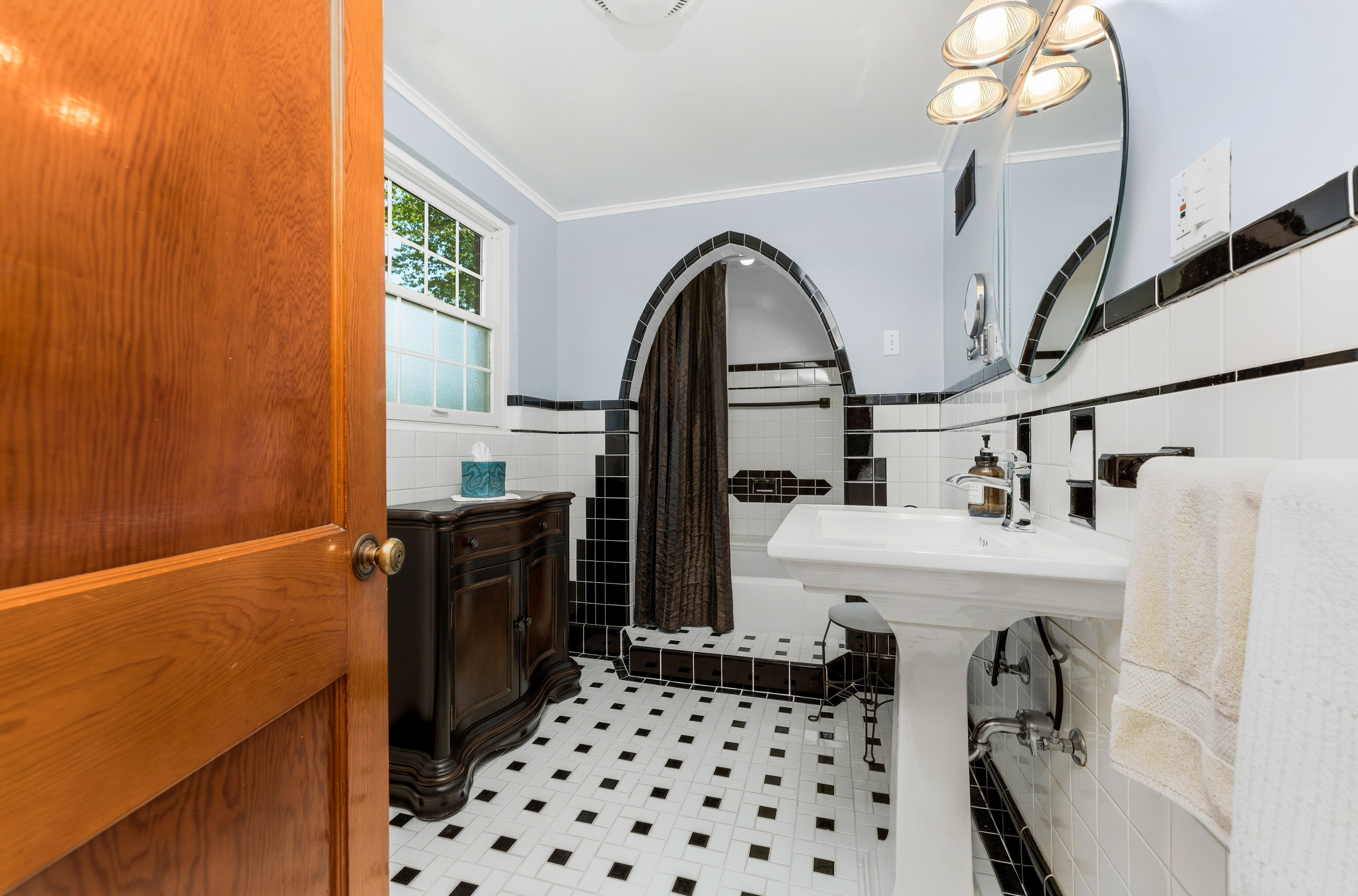  710 Seventh Street, Patterson Heights, PA 15010 - 物件實景