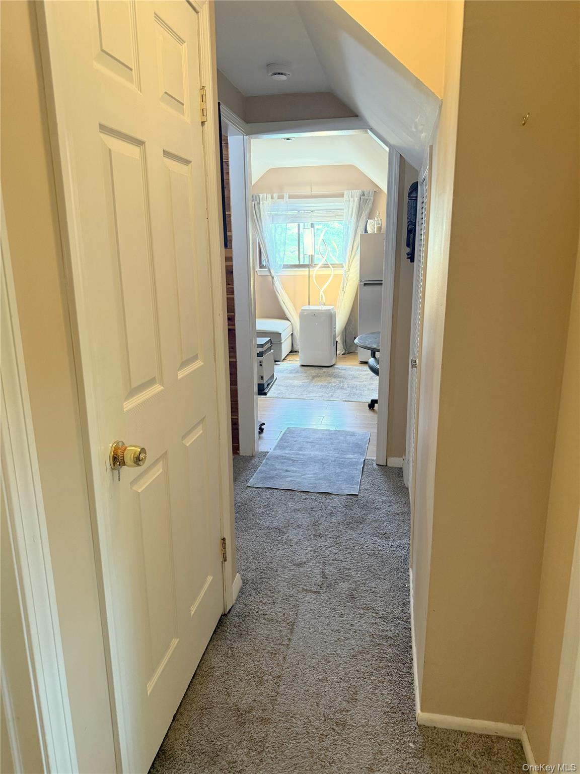 New City, New York, 10956, United States, 4 Bedrooms Bedrooms, ,3 BathroomsBathrooms,Residential,For Sale,1896333