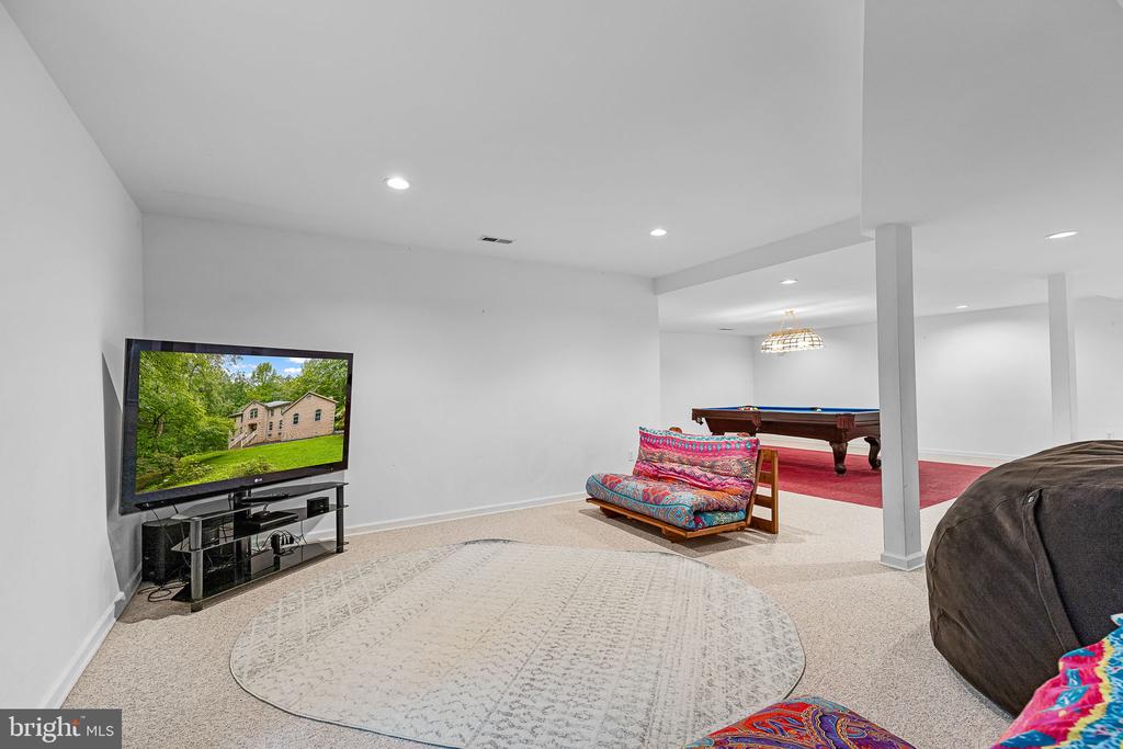 Stafford, Virginia, 22554, United States, 5 Bedrooms Bedrooms, ,4 BathroomsBathrooms,Residential,For Sale,1938309