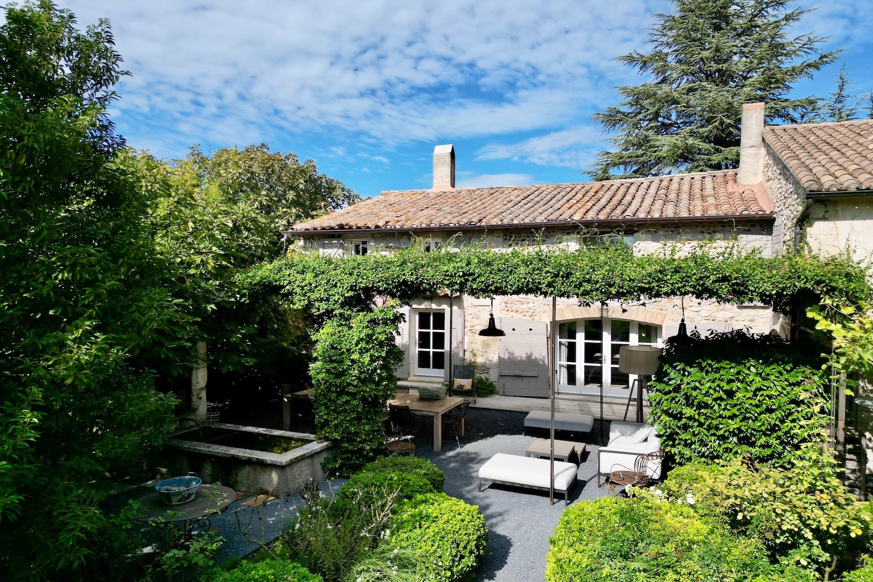  ELEGANT MAS - EXCEPTIONAL GARDEN - ROCHEFORT DU GARD - 物件實景