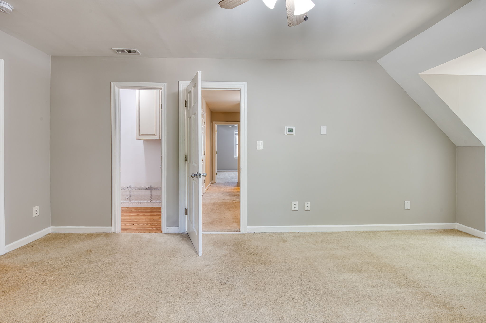 Poquoson, Virginia, 23662, United States, 4 Bedrooms Bedrooms, ,3 BathroomsBathrooms,Residential,For Sale,2048934