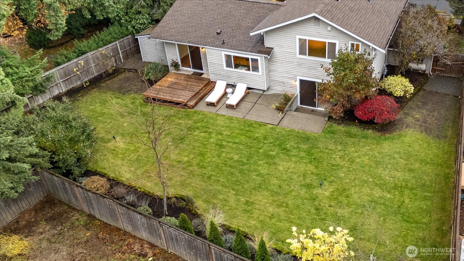 Renton, Washington, 98059, United States, 4 Bedrooms Bedrooms, ,1 BathroomBathrooms,Residential,For Sale,1989503