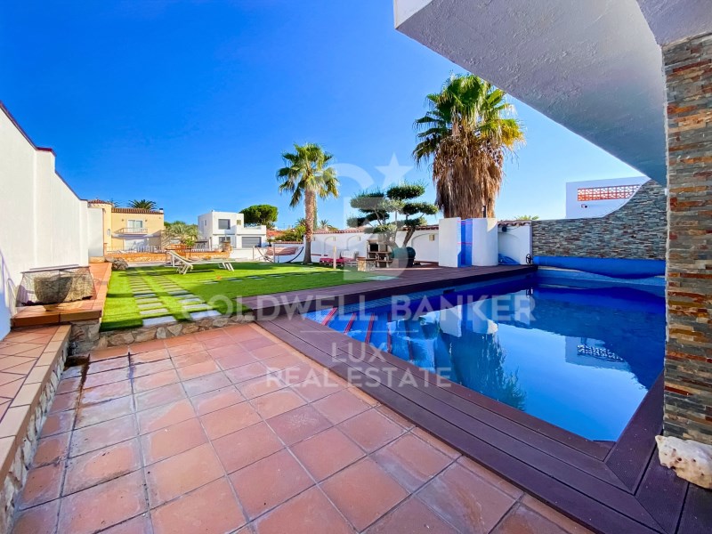 Girona, Empuriabrava, Tordera - Fluvi? - Llobregat, Empuriabrava, Catalonia, ES, 4 Bedrooms Bedrooms, ,4 BathroomsBathrooms,Residential,For Sale,Girona, Empuriabrava, Tordera - Fluvi? - Llobregat,1614036
