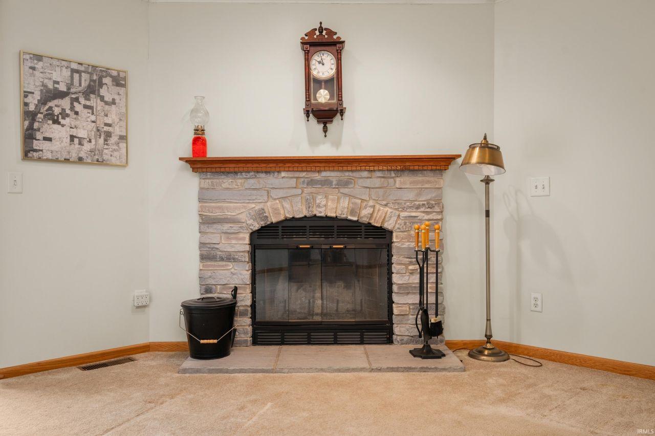 Alexandria, Indiana, 46001, United States, 3 Bedrooms Bedrooms, ,2 BathroomsBathrooms,Residential,For Sale,1728974