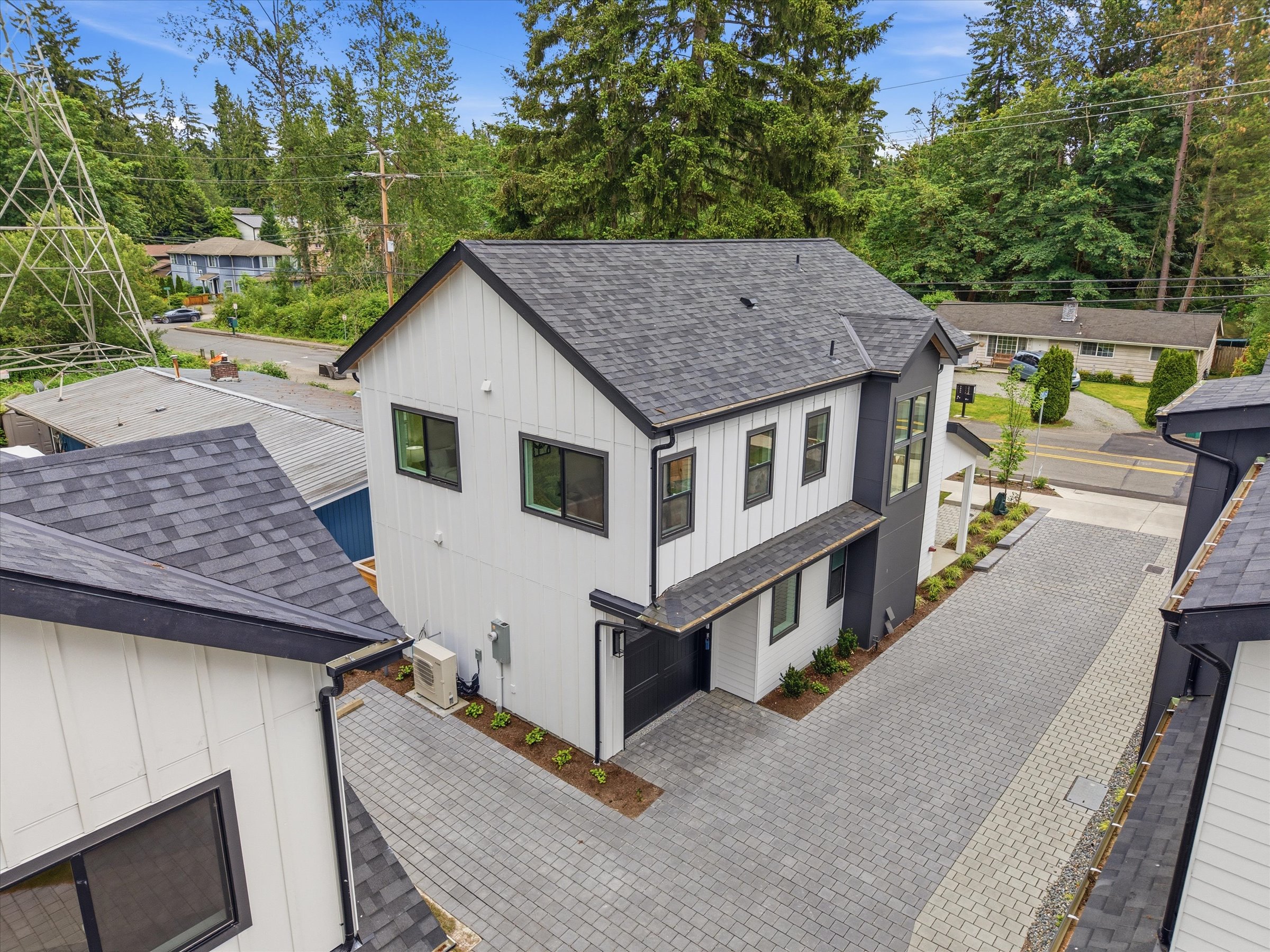  12426 NE 90th St, Kirkland, WA 98033 - 物件實景