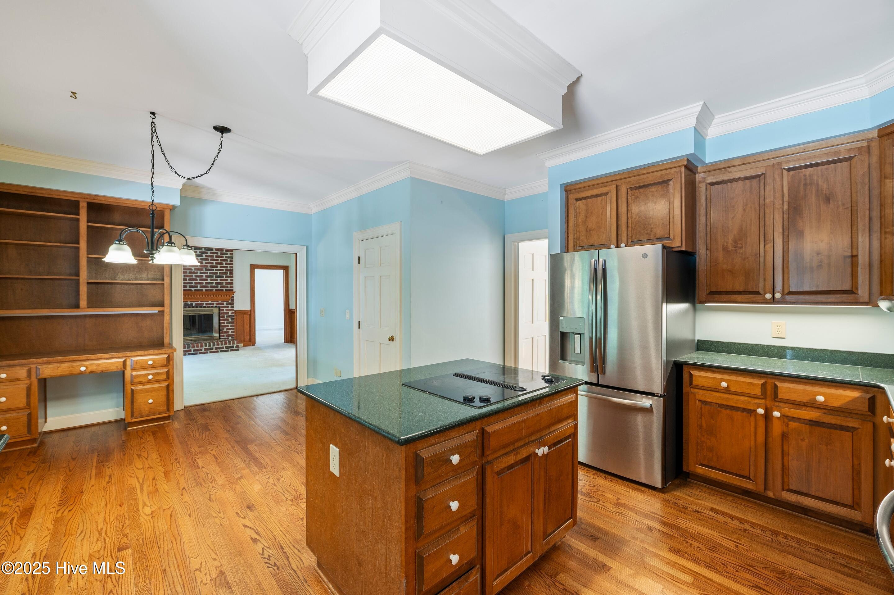 Wilmington, North Carolina, 28409, United States, 3 Bedrooms Bedrooms, ,4 BathroomsBathrooms,Residential,For Sale,1942177