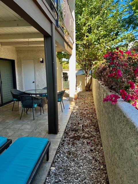 Palm Springs, California, 92264, United States, 3 Bedrooms Bedrooms, ,2 BathroomsBathrooms,Residential,For Sale,1998935