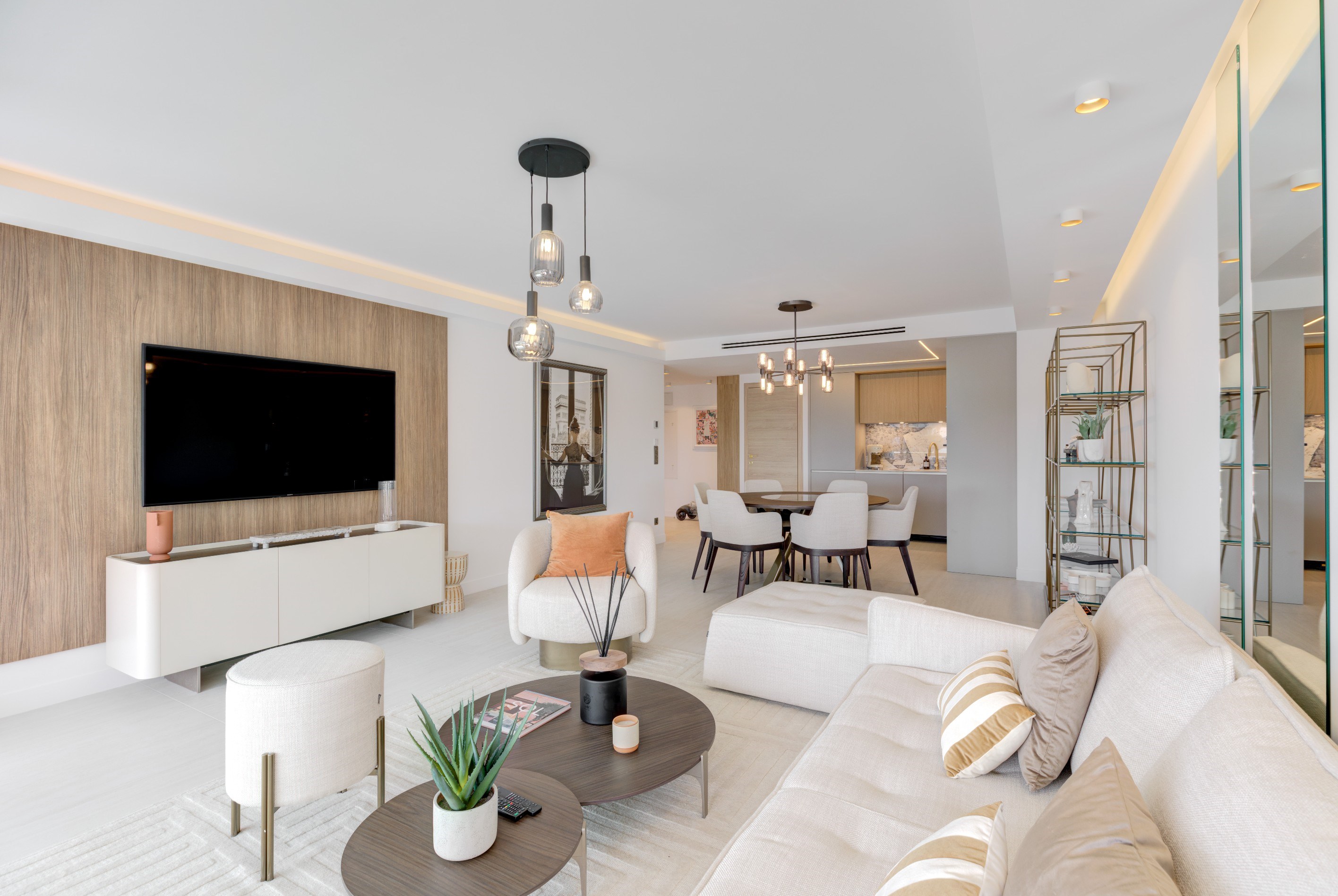  Renovated 3-bedroom apartment with sea view and terrace – Palm Beach, Cannes - 物件實景