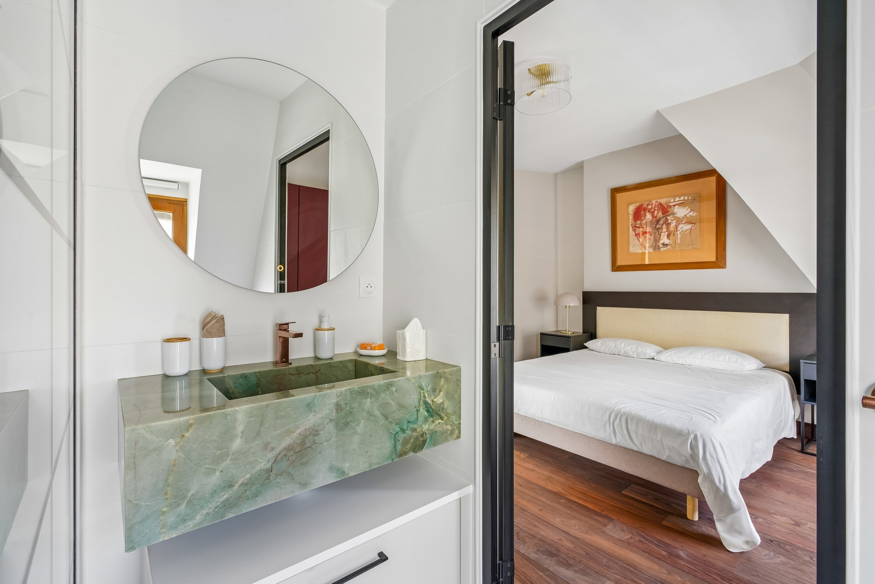  A pied-à-terre with exceptional views, just steps from the Champs-Élysées - 物件實景