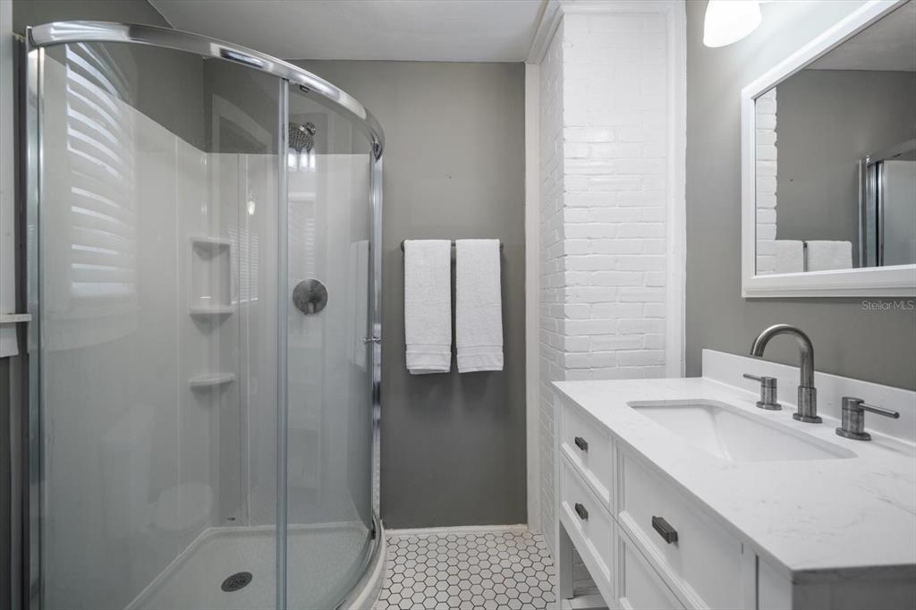 Clearwater, Florida, 33755, United States, 4 Bedrooms Bedrooms, ,3 BathroomsBathrooms,Residential,For Sale,1848993