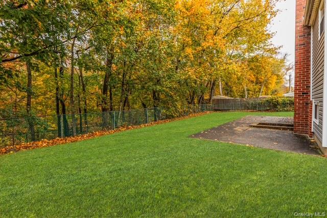 Smithtown, New York, 11787, United States, 3 Bedrooms Bedrooms, ,3 BathroomsBathrooms,Residential,For Sale,1992128