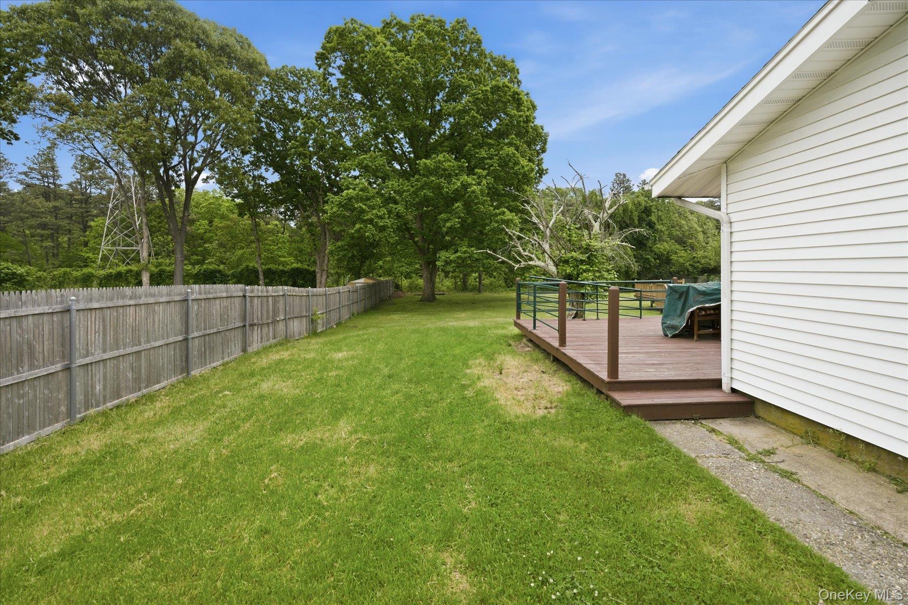  1020 Commack Road, Dix Hills, NY, 11746 - 物件實景