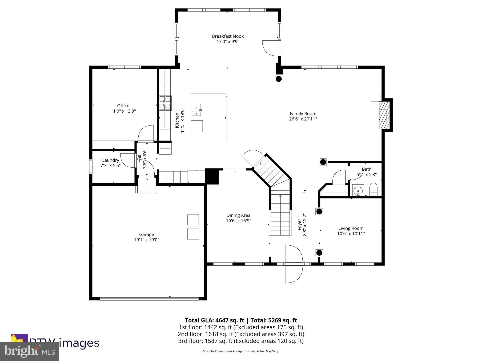 Lanham, Maryland, 20706, United States, 6 Bedrooms Bedrooms, ,5 BathroomsBathrooms,Residential,For Sale,2002849