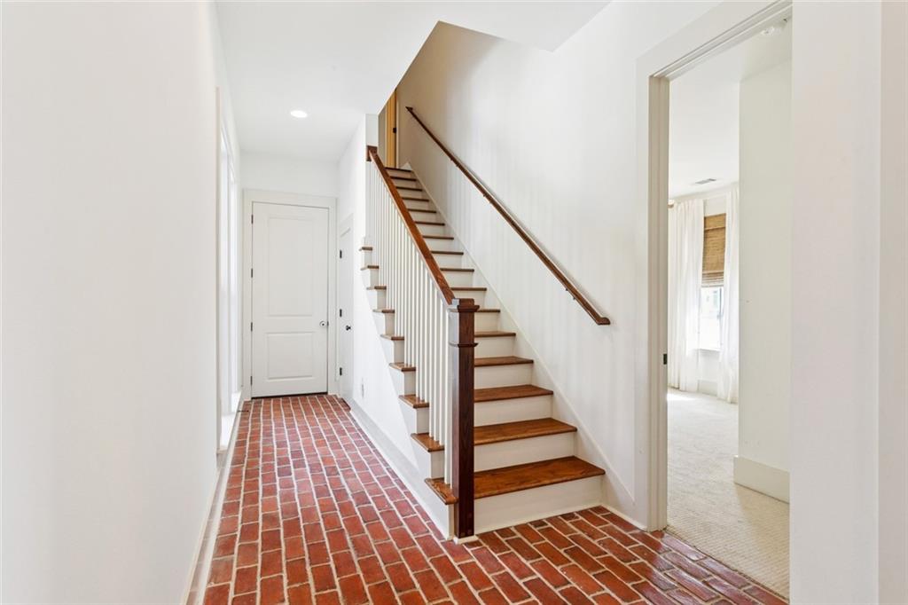 Covington, Louisiana, 70433, United States, 4 Bedrooms Bedrooms, ,3 BathroomsBathrooms,Residential,For Sale,1885201