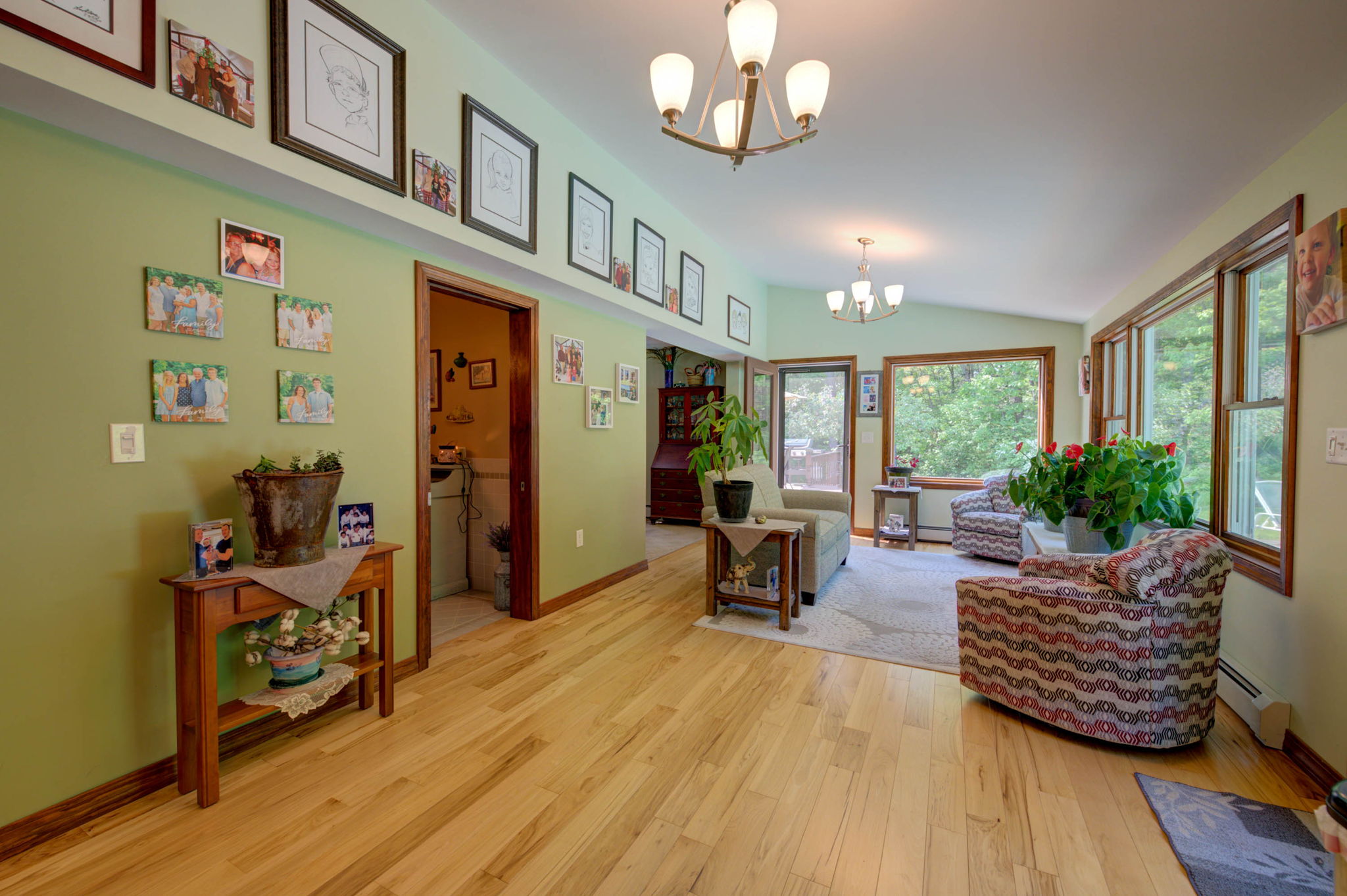 Gray, Maine, 04039, United States, 3 Bedrooms Bedrooms, ,2 BathroomsBathrooms,Residential,For Sale,1874215