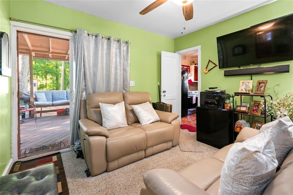 Atlanta, Georgia, 30317, United States, 4 Bedrooms Bedrooms, ,1 BathroomBathrooms,Residential,For Sale,1850311