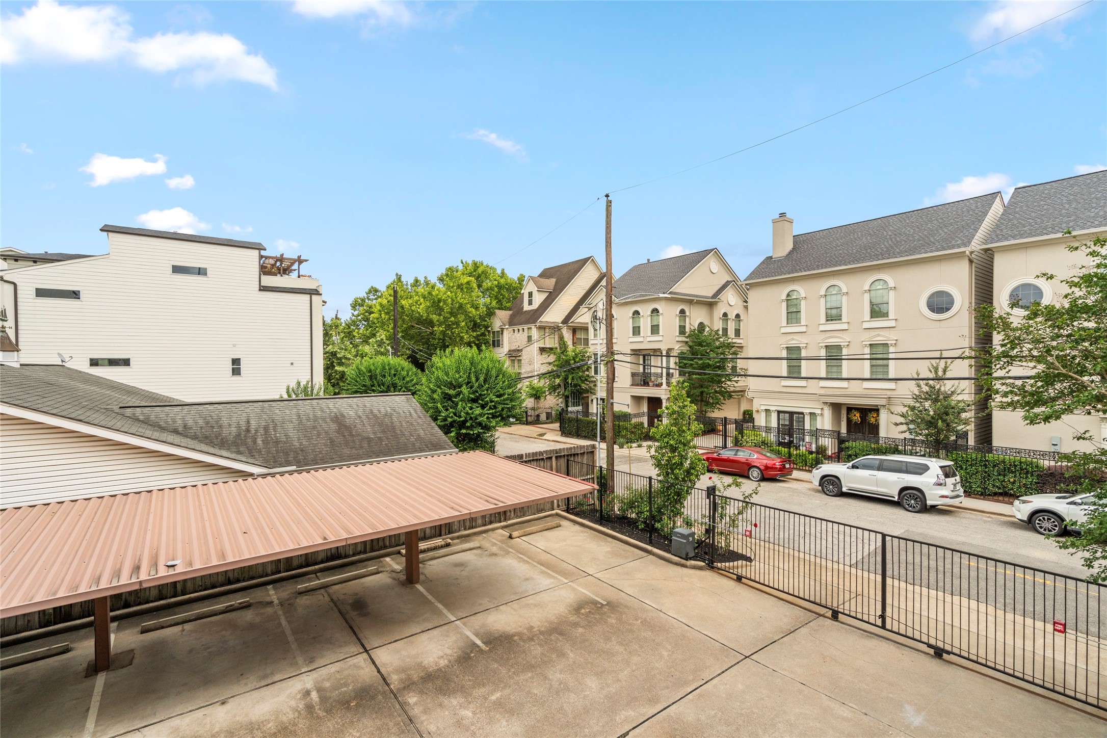  802 Jackson Hill Street #201 - 物件實景