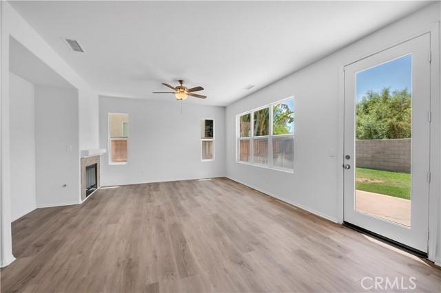 San Jacinto, California, 92583, United States, 5 Bedrooms Bedrooms, ,3 BathroomsBathrooms,Residential,For Sale,1890212