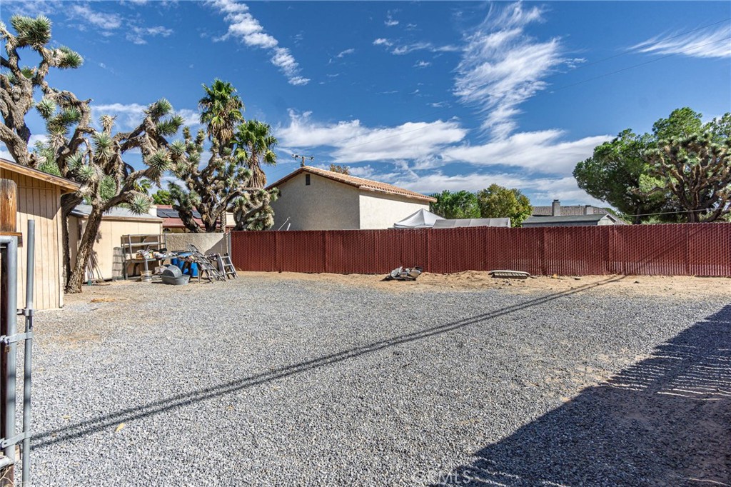 Apple Valley, California, 92308, United States, 3 Bedrooms Bedrooms, ,2 BathroomsBathrooms,Residential,For Sale,1977586