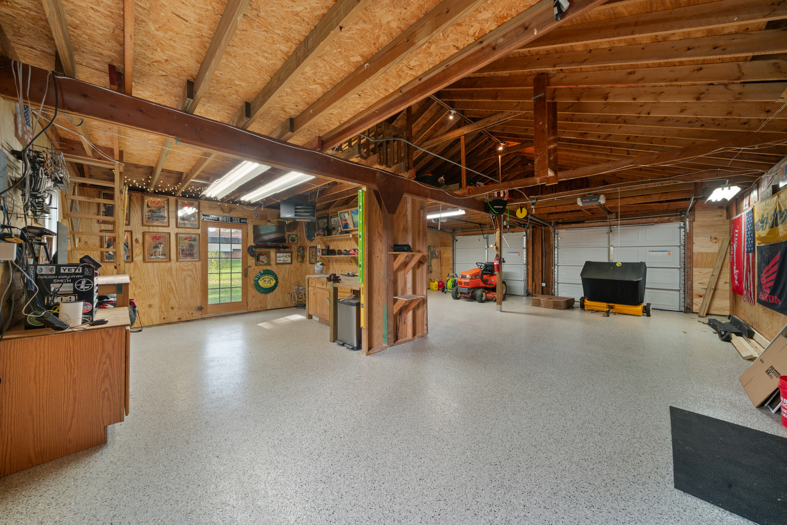 Elburn, Illinois, 60119, United States, 5 Bedrooms Bedrooms, ,3 BathroomsBathrooms,Residential,For Sale,1986331