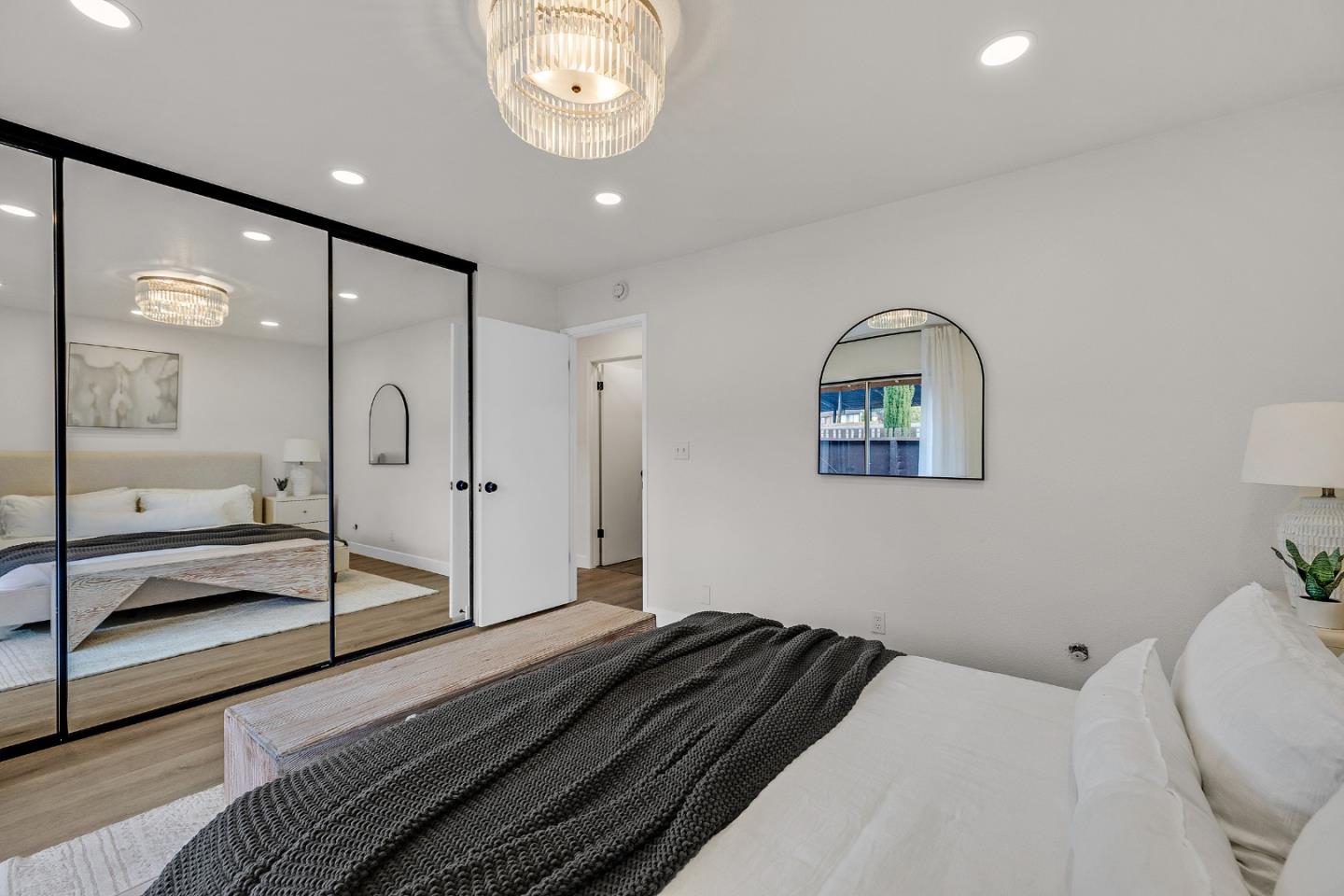 Sunnyvale, California, 94086, United States, 2 Bedrooms Bedrooms, ,1 BathroomBathrooms,Residential,For Sale,1991395