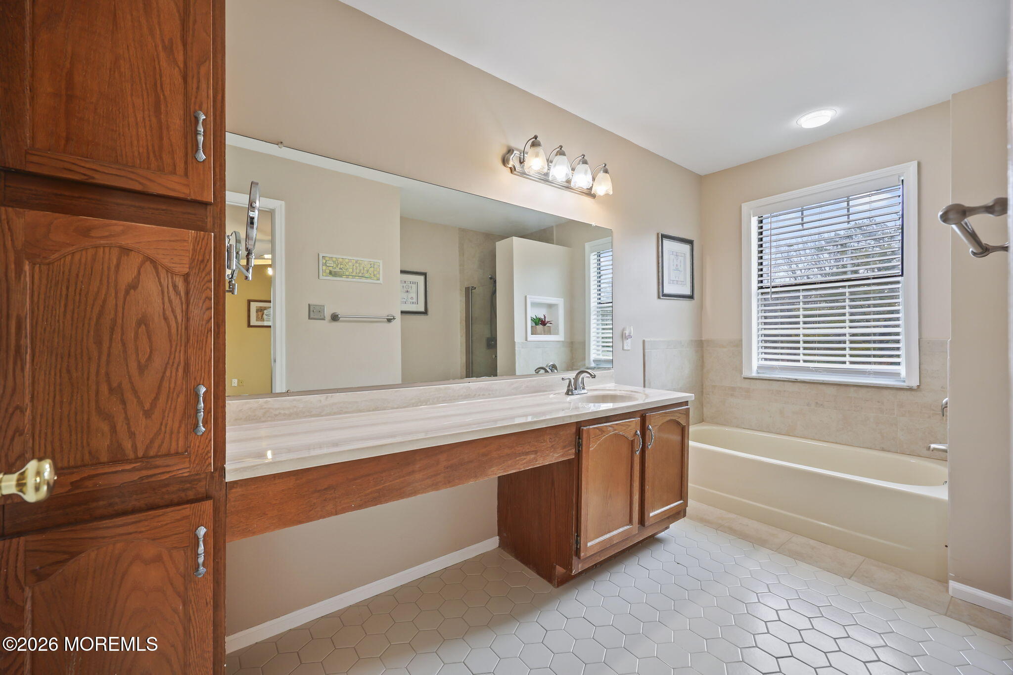 Morganville, New Jersey, 07751, United States, 3 Bedrooms Bedrooms, ,3 BathroomsBathrooms,Residential,For Sale,2010339