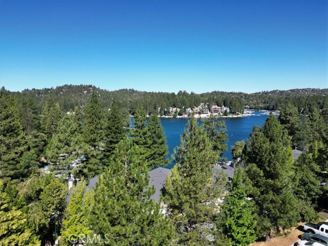 Lake Arrowhead, California, 92391, United States, 3 Bedrooms Bedrooms, ,4 BathroomsBathrooms,Residential,For Sale,1981303
