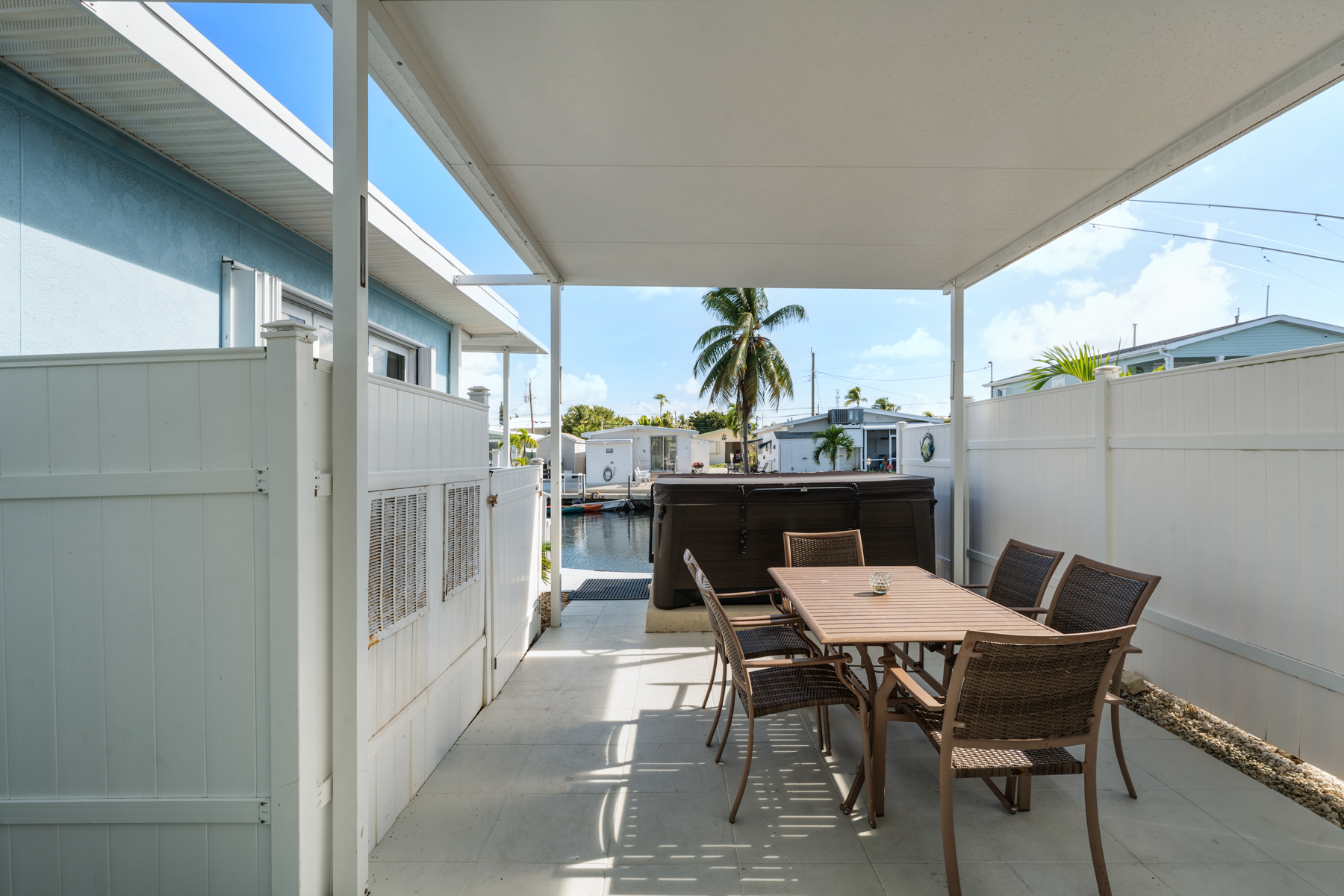 712 26th Street - 物件實景