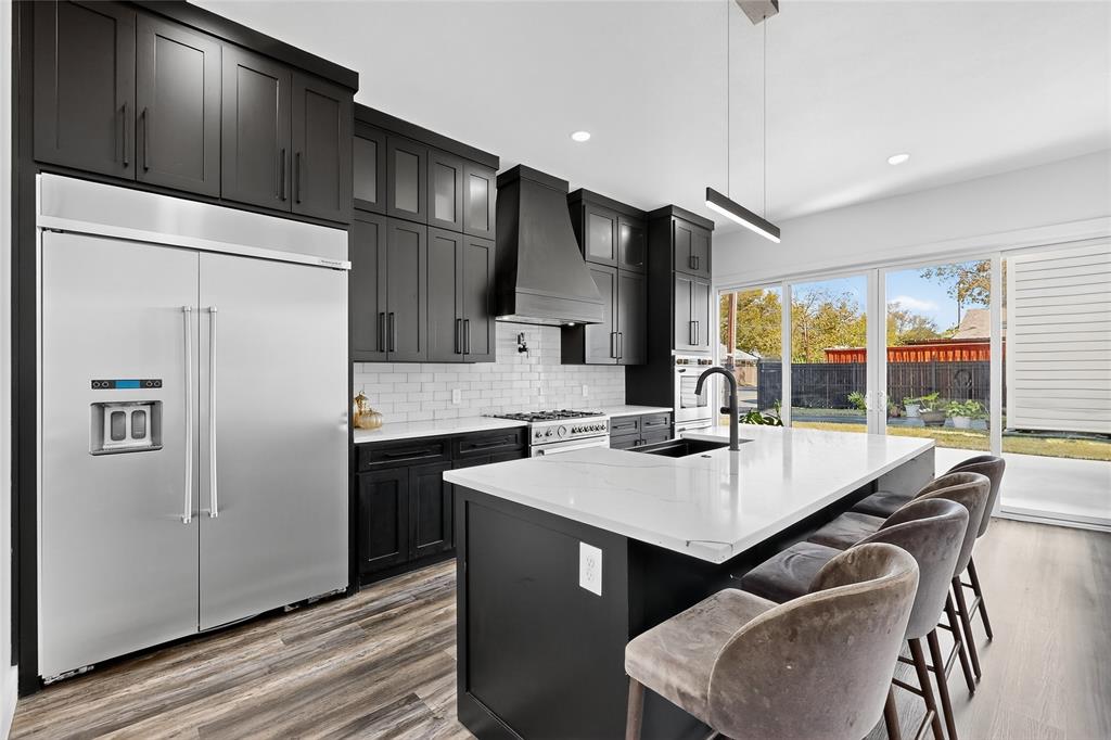 Dallas, Texas, 75223, United States, 6 Bedrooms Bedrooms, ,6 BathroomsBathrooms,Residential,For Sale,1993905