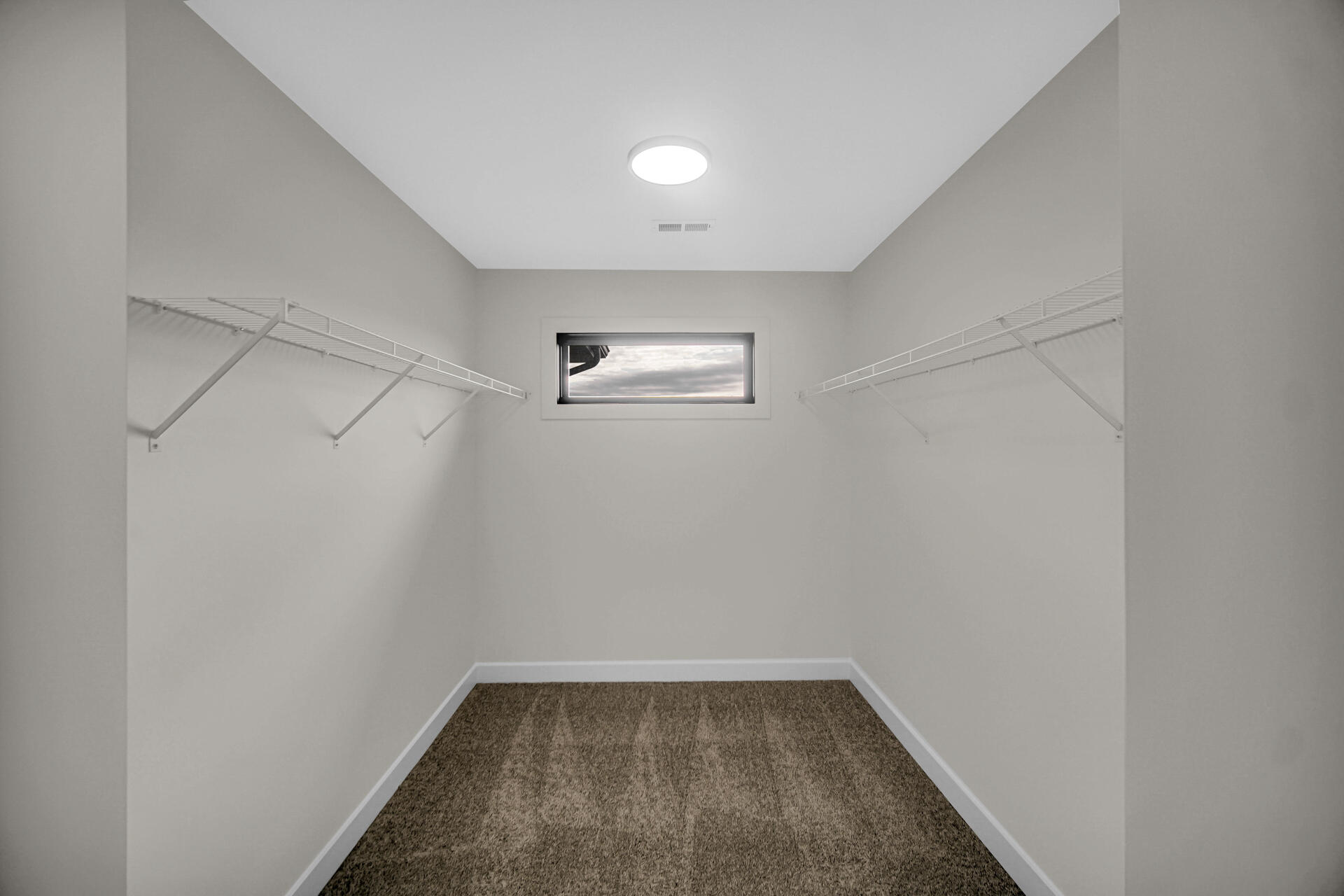 Cedar Lake, Indiana, 46303, United States, 5 Bedrooms Bedrooms, ,4 BathroomsBathrooms,Residential,For Sale,2006156