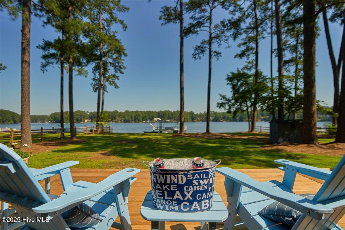 Whispering Pines, North Carolina, 28327, United States, 2 Bedrooms Bedrooms, ,2 BathroomsBathrooms,Residential,For Sale,1997179