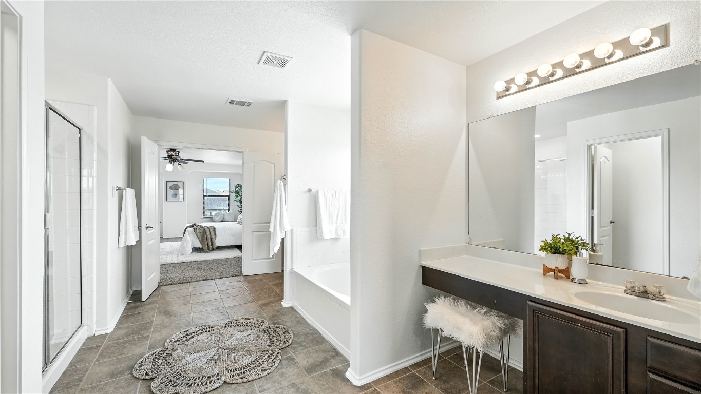 Pflugerville, Texas, 78660, United States, 5 Bedrooms Bedrooms, ,3 BathroomsBathrooms,Residential,For Sale,1918406