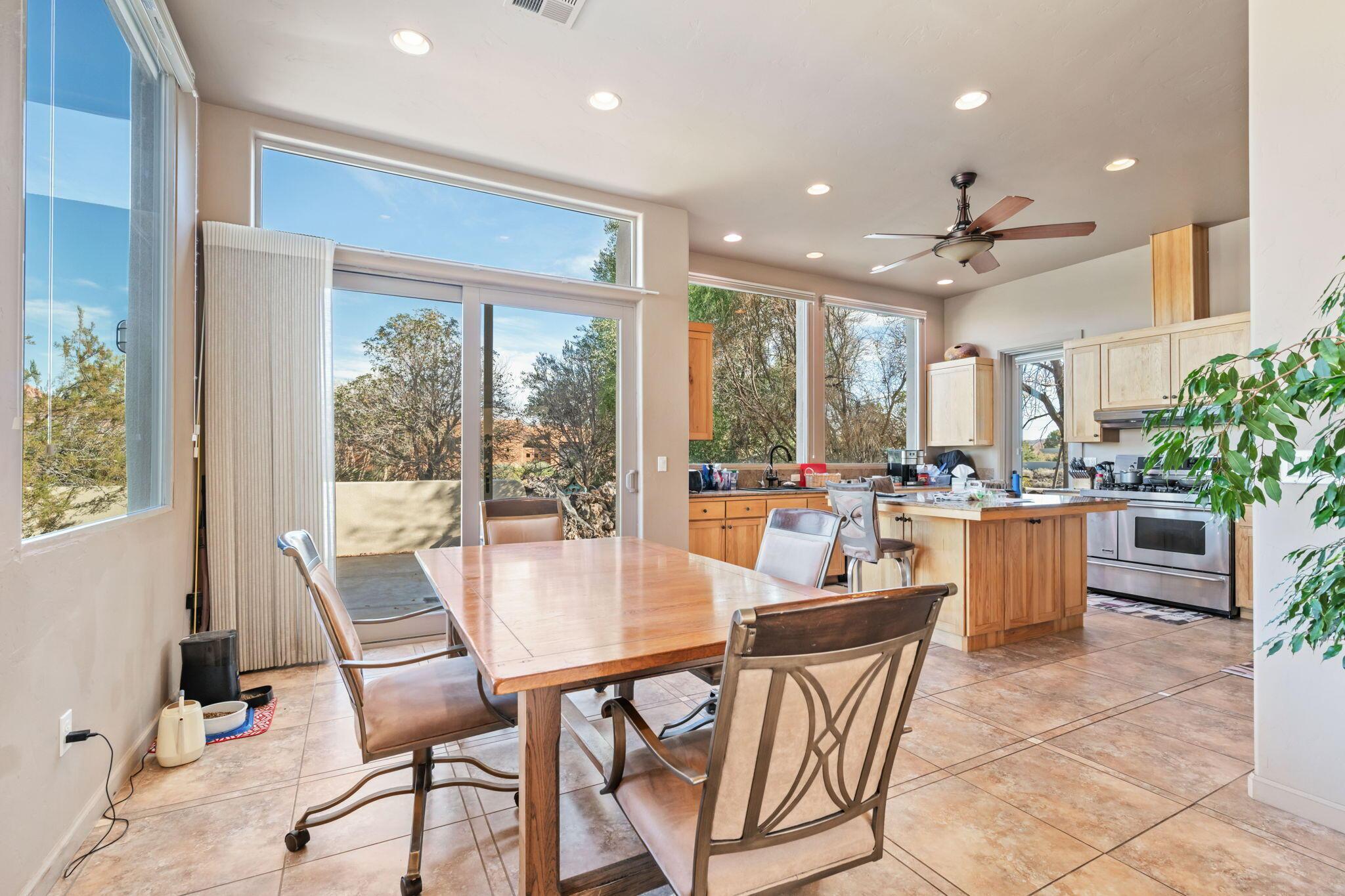 Santa Clara, Utah, 84765, United States, 4 Bedrooms Bedrooms, ,3 BathroomsBathrooms,Residential,For Sale,2005158