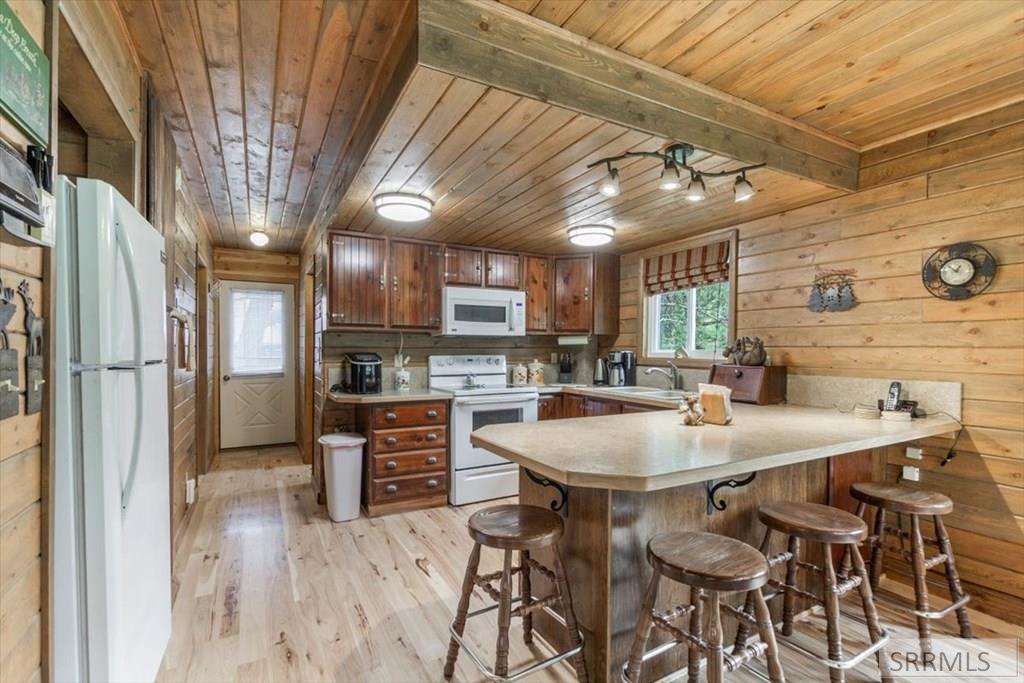 ISLAND PARK, Idaho, 83429, United States, 3 Bedrooms Bedrooms, ,2 BathroomsBathrooms,Residential,For Sale,2049198