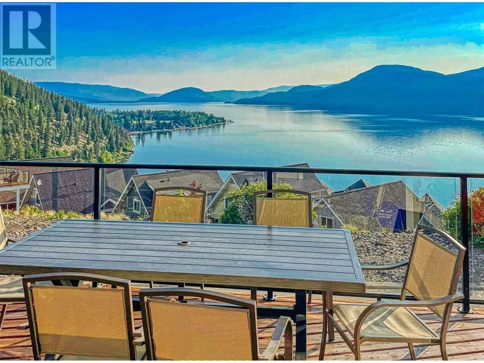 KELOWNA, British Columbia, V1Z 3R8, CA, 3 Bedrooms Bedrooms, ,2 BathroomsBathrooms,Residential,For Sale,1836917