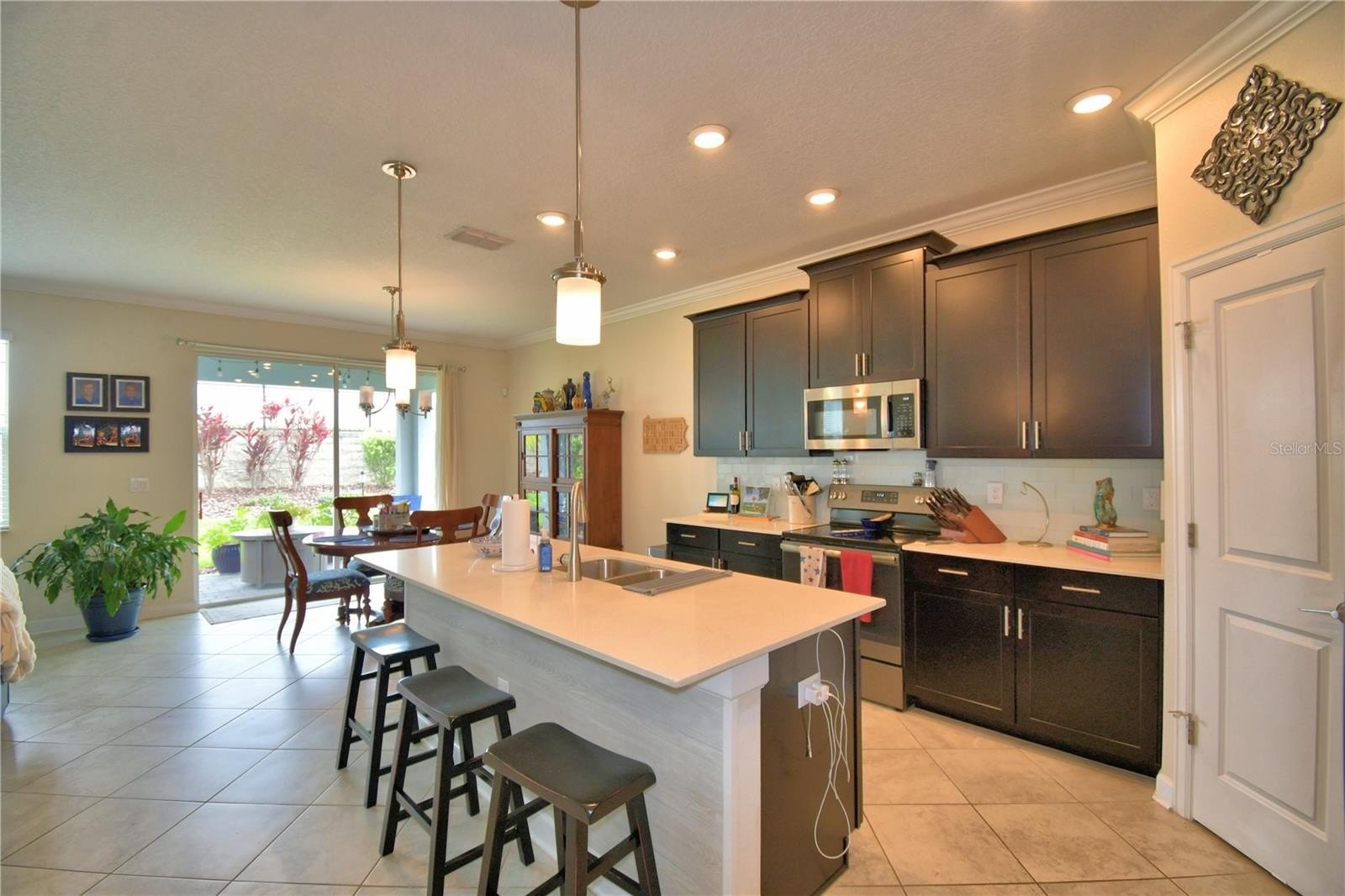 DAVENPORT, Florida, 33896, United States, 5 Bedrooms Bedrooms, ,3 BathroomsBathrooms,Residential,For Sale,1878806