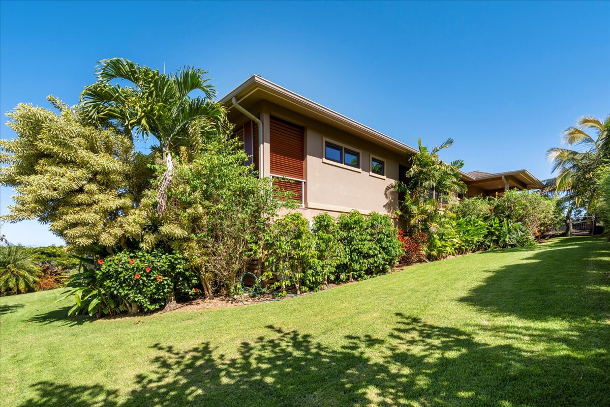 Haiku, Hawaii, 96708, United States, 4 Bedrooms Bedrooms, ,3 BathroomsBathrooms,Residential,For Sale,2002523
