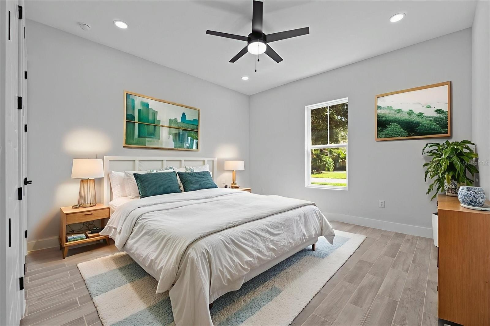 WINTER HAVEN, Florida, 33884, United States, 3 Bedrooms Bedrooms, ,3 BathroomsBathrooms,Residential,For Sale,1976731