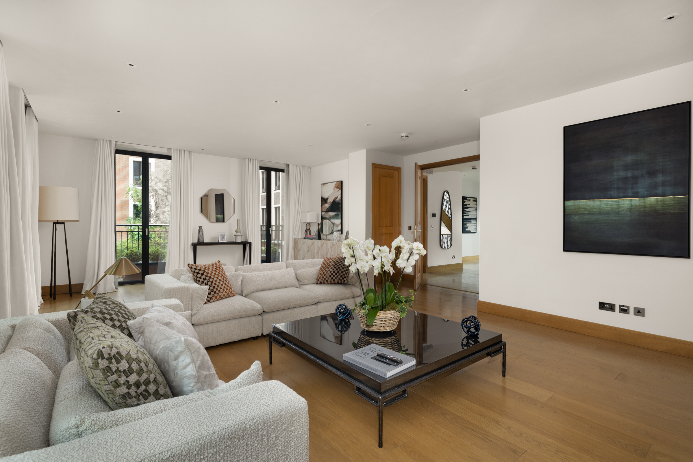  A Contemporary Chelsea House with Private Parking - 物件實景