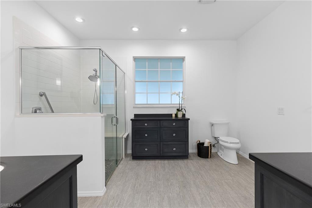 Fort Myers, Florida, 33967, United States, 3 Bedrooms Bedrooms, ,2 BathroomsBathrooms,Residential,For Sale,1940924