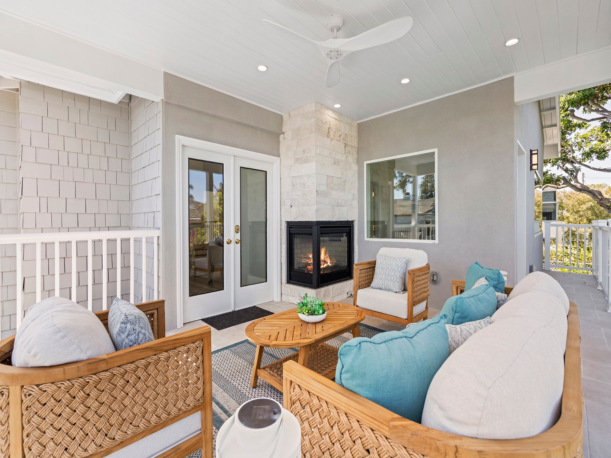  2300 John Street, Manhattan Beach, CA 90266 - 物件實景