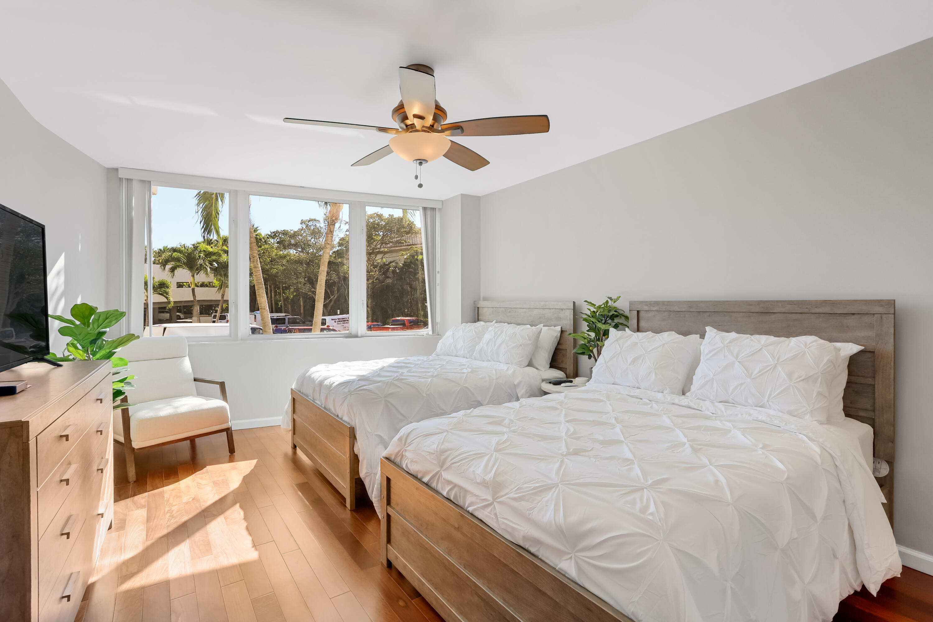 Highland Beach, Florida, 33487, United States, 1 Bedroom Bedrooms, ,2 BathroomsBathrooms,Residential,For Sale,1729334