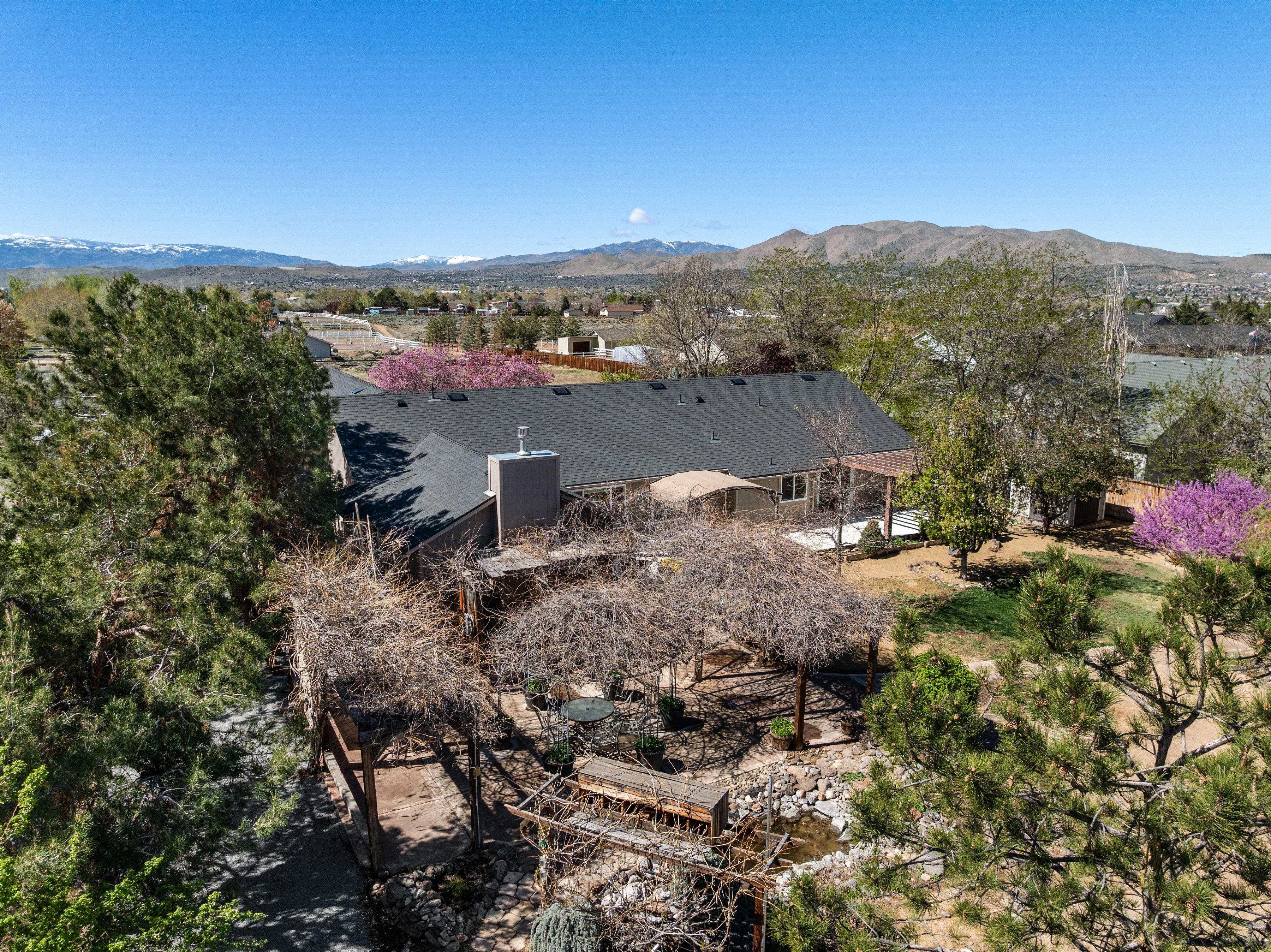  Bridle Path Equestrian Property in Sparks NV – 1 Acre with Owned Solar, New Roof - 物件實景