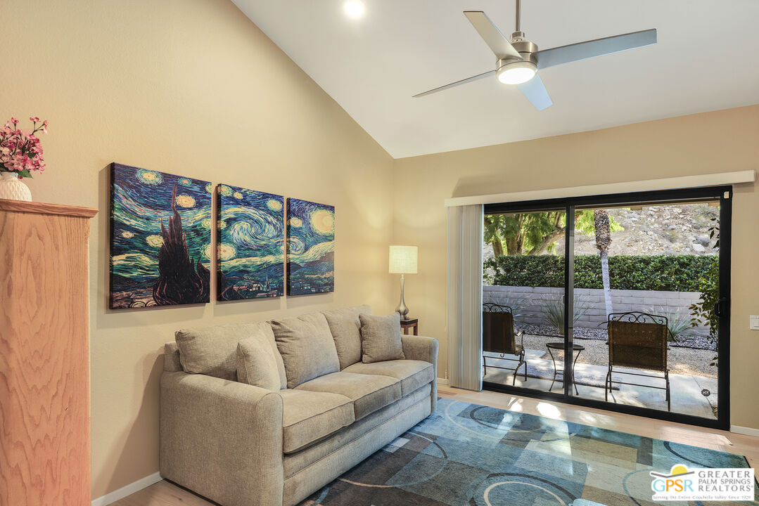 Palm Springs, California, 92264, United States, 2 Bedrooms Bedrooms, ,2 BathroomsBathrooms,Residential,For Sale,1989572