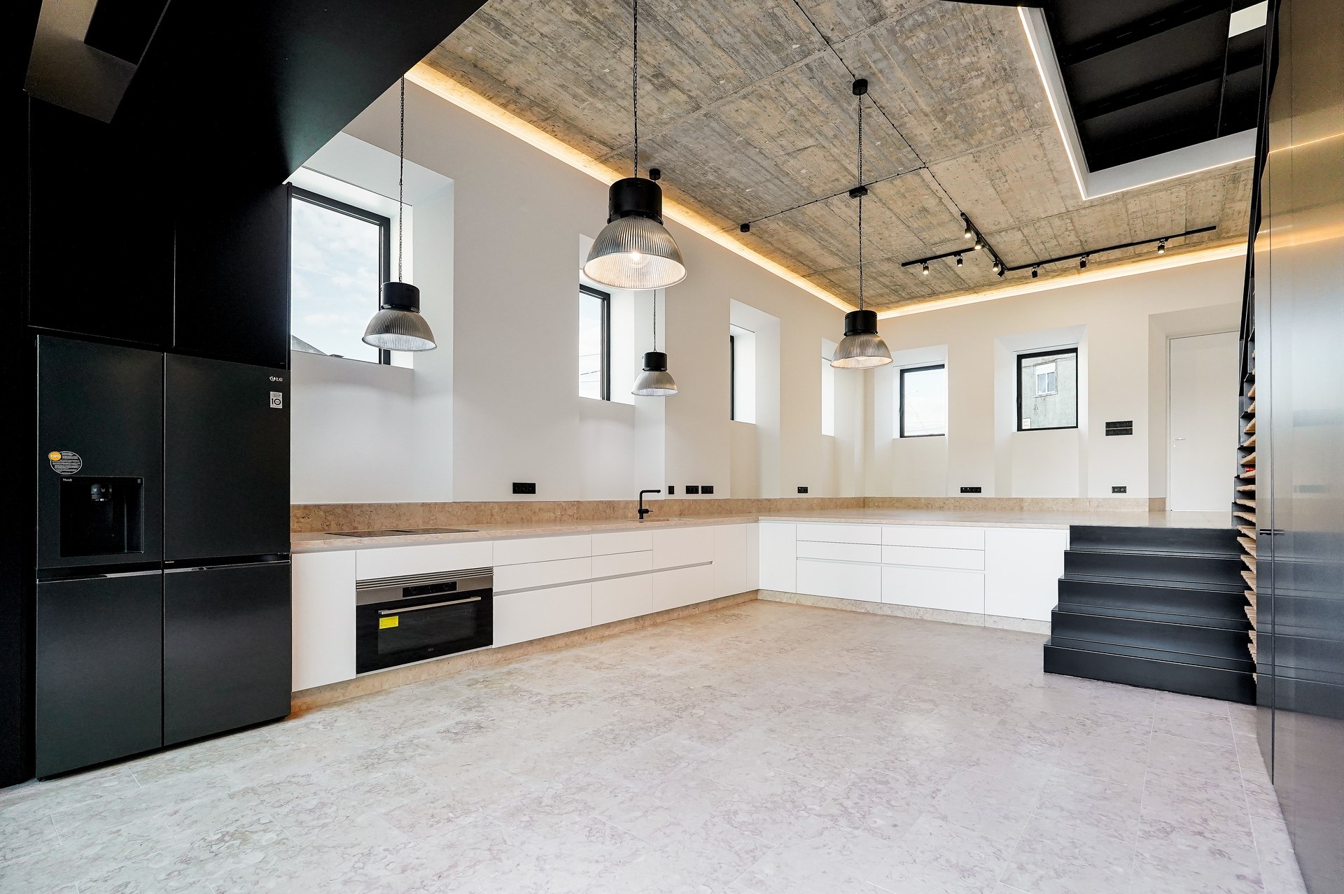 Mafra, Lisbon, 2640-072, PT, 3 Bedrooms Bedrooms, ,3 BathroomsBathrooms,Residential,For Sale,1700693